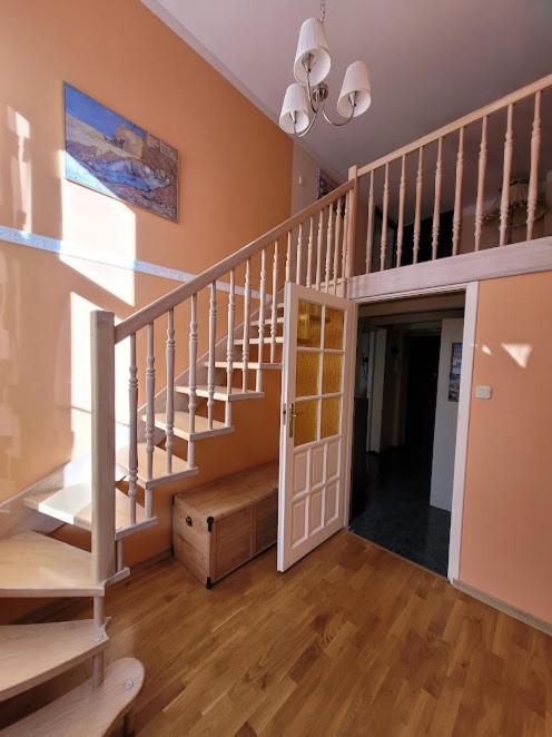 Apartament Nad Parseta W Centrum - Prywatne Miejsce Postojowe & Dwa Rowery Колобжег Экстерьер фото